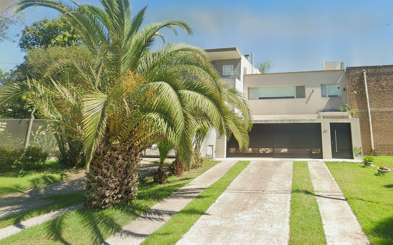 Vivienda en Camino de la Rivera, San Isidro, construida por NEST